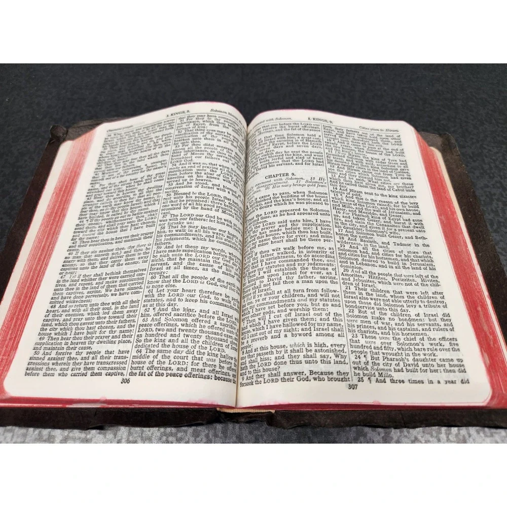 World Publishing Holy Bible Red Letter Edition KJV King James Black Paperback